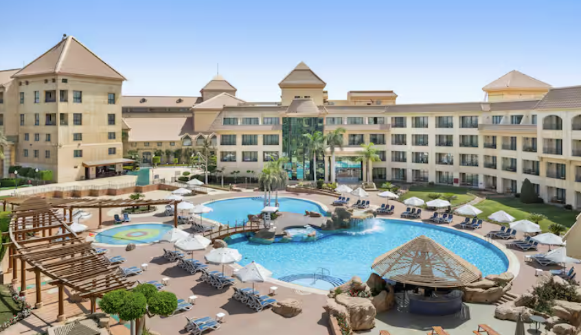 Hilton Pyramides